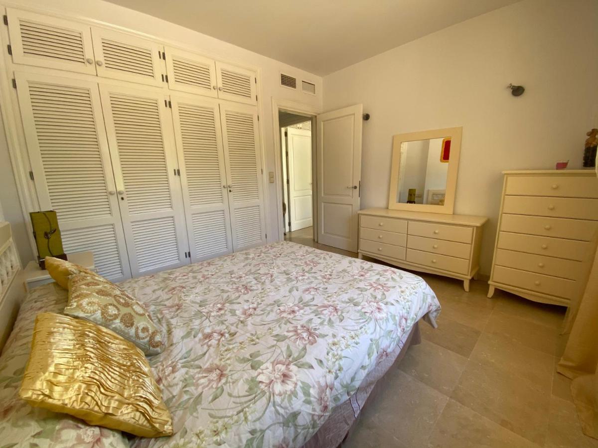 Apartamento Con Piscina ,Playa Con Vistas Panoramicas En La Marina De Sotogrande San Roque  Buitenkant foto