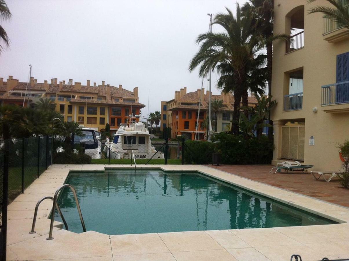 Apartamento Con Piscina ,Playa Con Vistas Panoramicas En La Marina De Sotogrande San Roque  Buitenkant foto